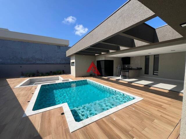 #15 - Casa para Venda em São José dos Campos - SP - 1