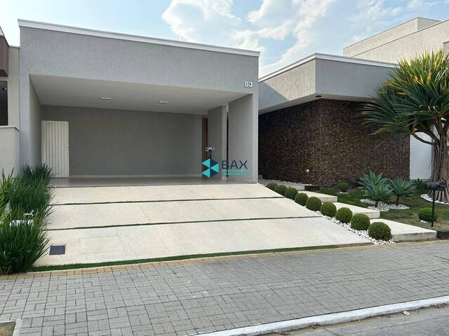 #13 - Casa para Venda em São José dos Campos - SP - 2