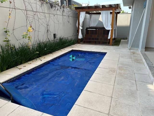 Casa para Venda em São José dos Campos - 5