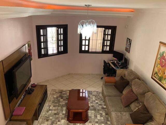 #32 - Casa para Venda em Jacareí - SP - 3