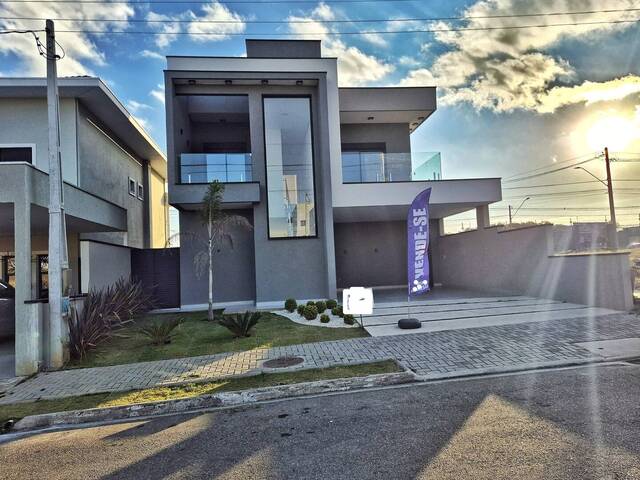 #37 - Casa para Venda em São José dos Campos - SP - 2